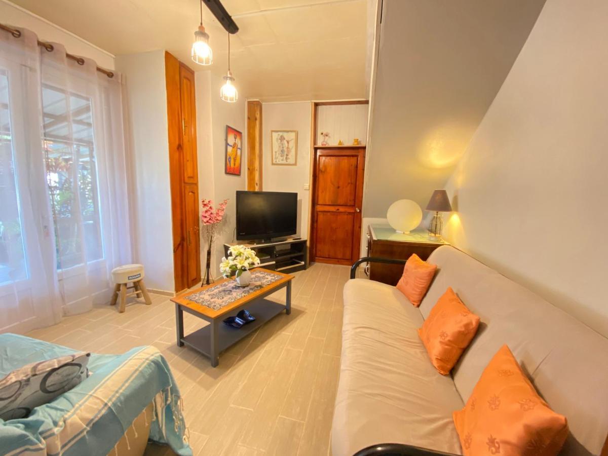 אלביון Villa3Tours מראה חיצוני תמונה